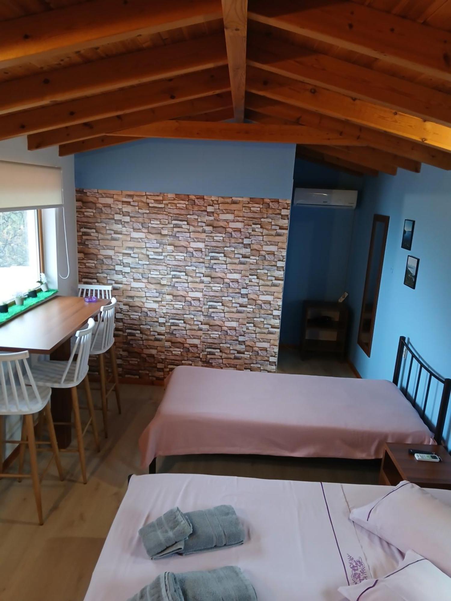 Tolis Rooms Himare Buitenkant foto