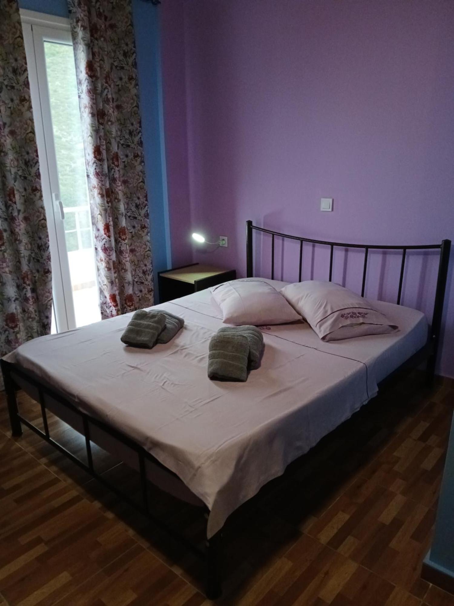 Tolis Rooms Himare Buitenkant foto