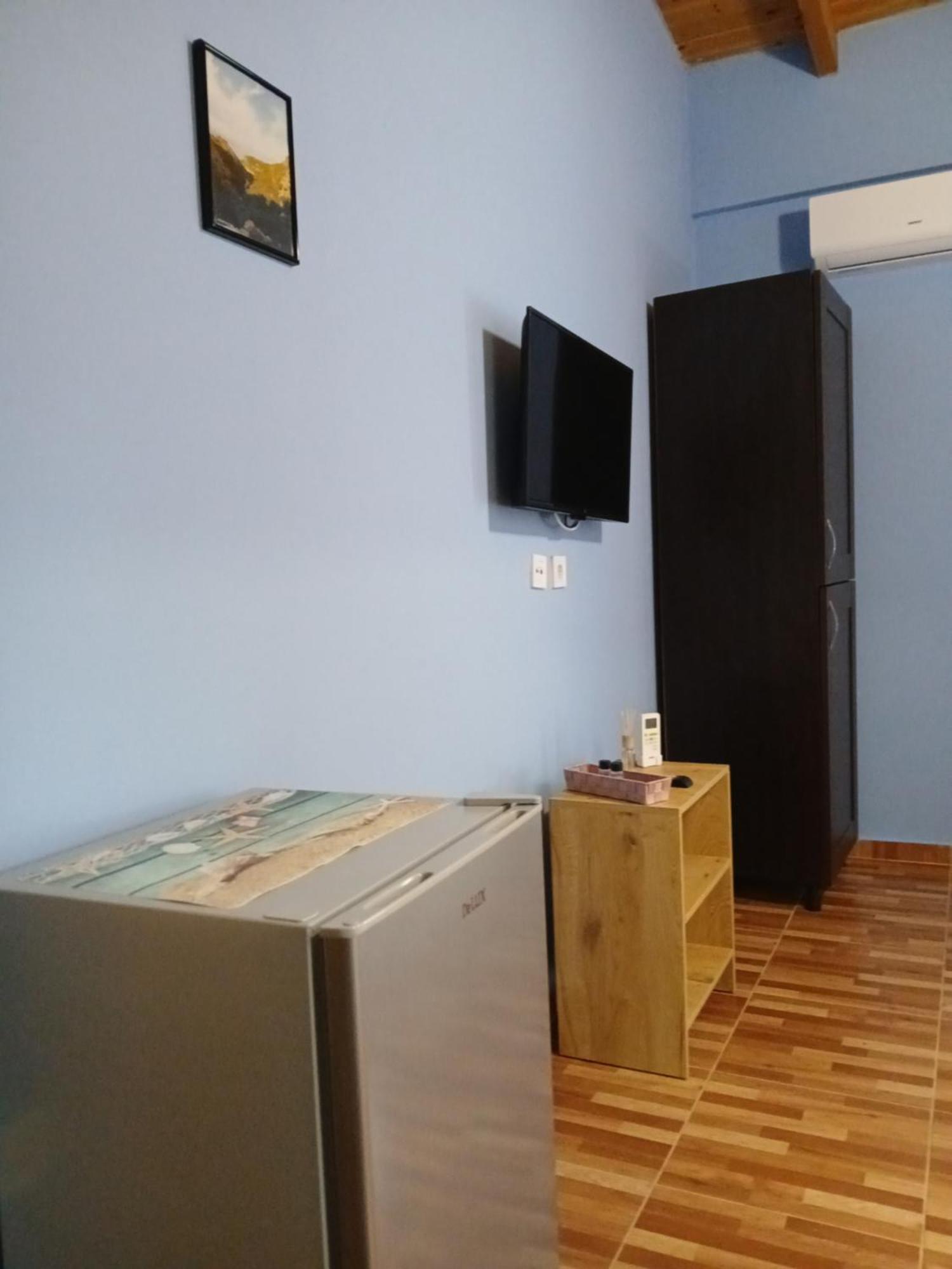 Tolis Rooms Himare Buitenkant foto