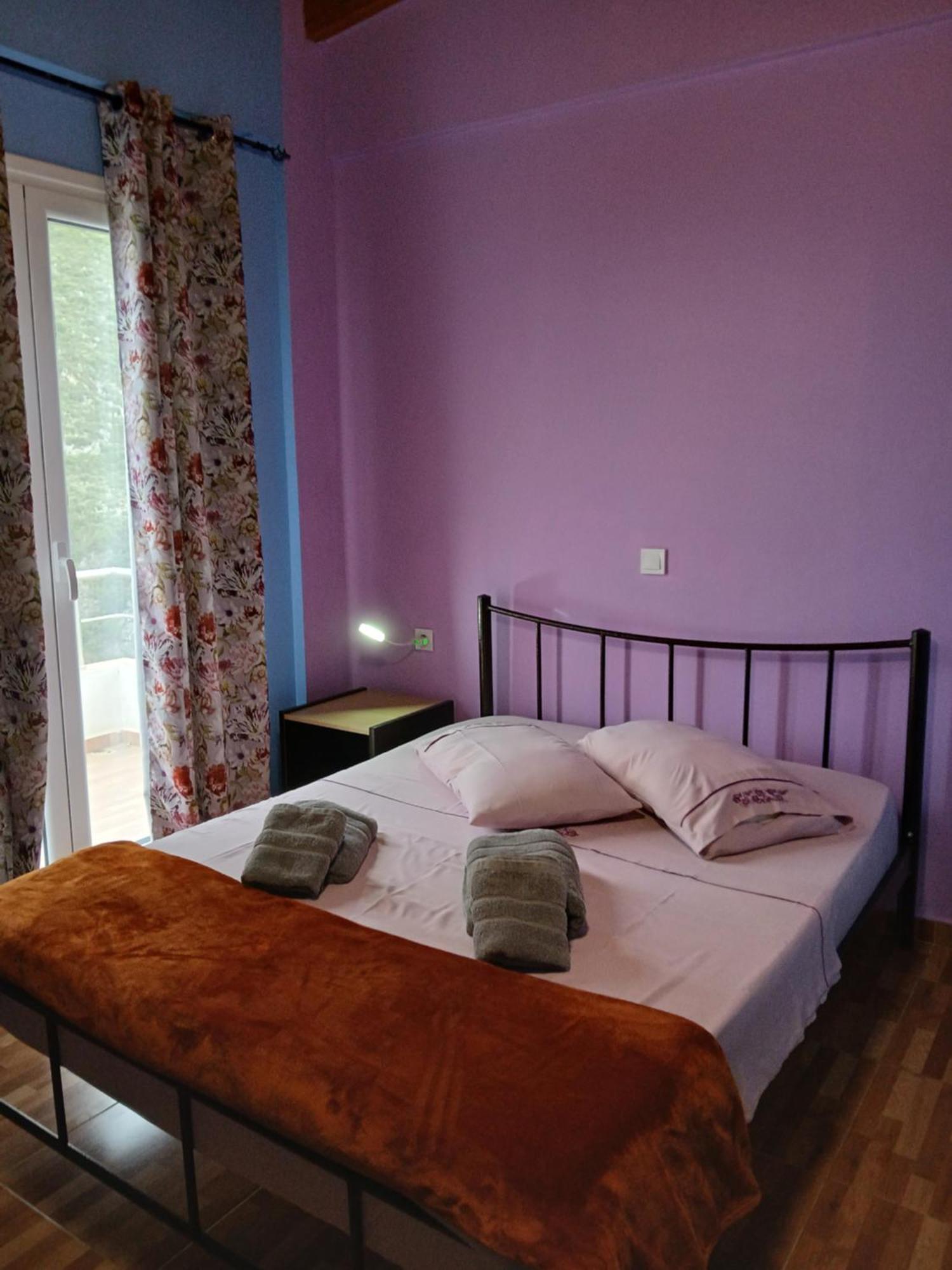 Tolis Rooms Himare Buitenkant foto